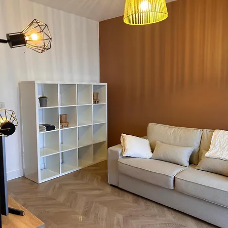 Apartment Studio Lumineux Et Ensoleille, Vue Ajaccio (Corsica)